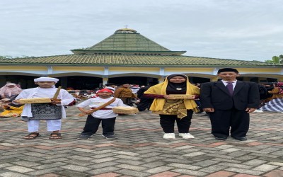 MI Islamiyah Tempursari Peringati Hari Pahlawan 10 November 2025 dengan Lomba Kostum Pahlawan Nasional